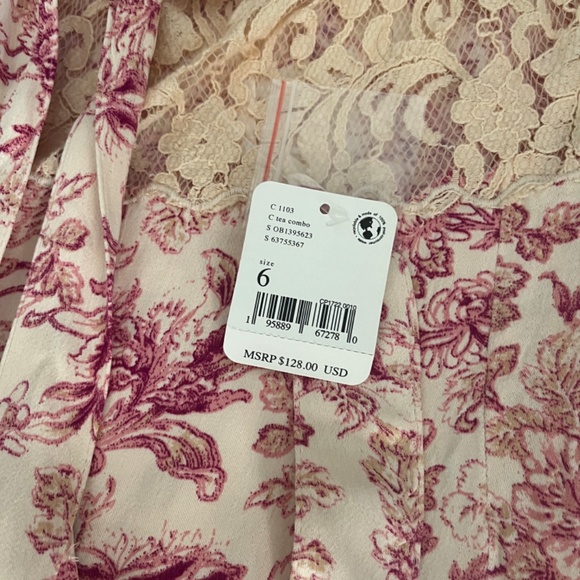 FREE PEOPLE Lucie Mini Dress ~ Size 6 ~ NEW  - ˚˖𓍢ִ໋🌷͙֒ - Picture 8 of 9